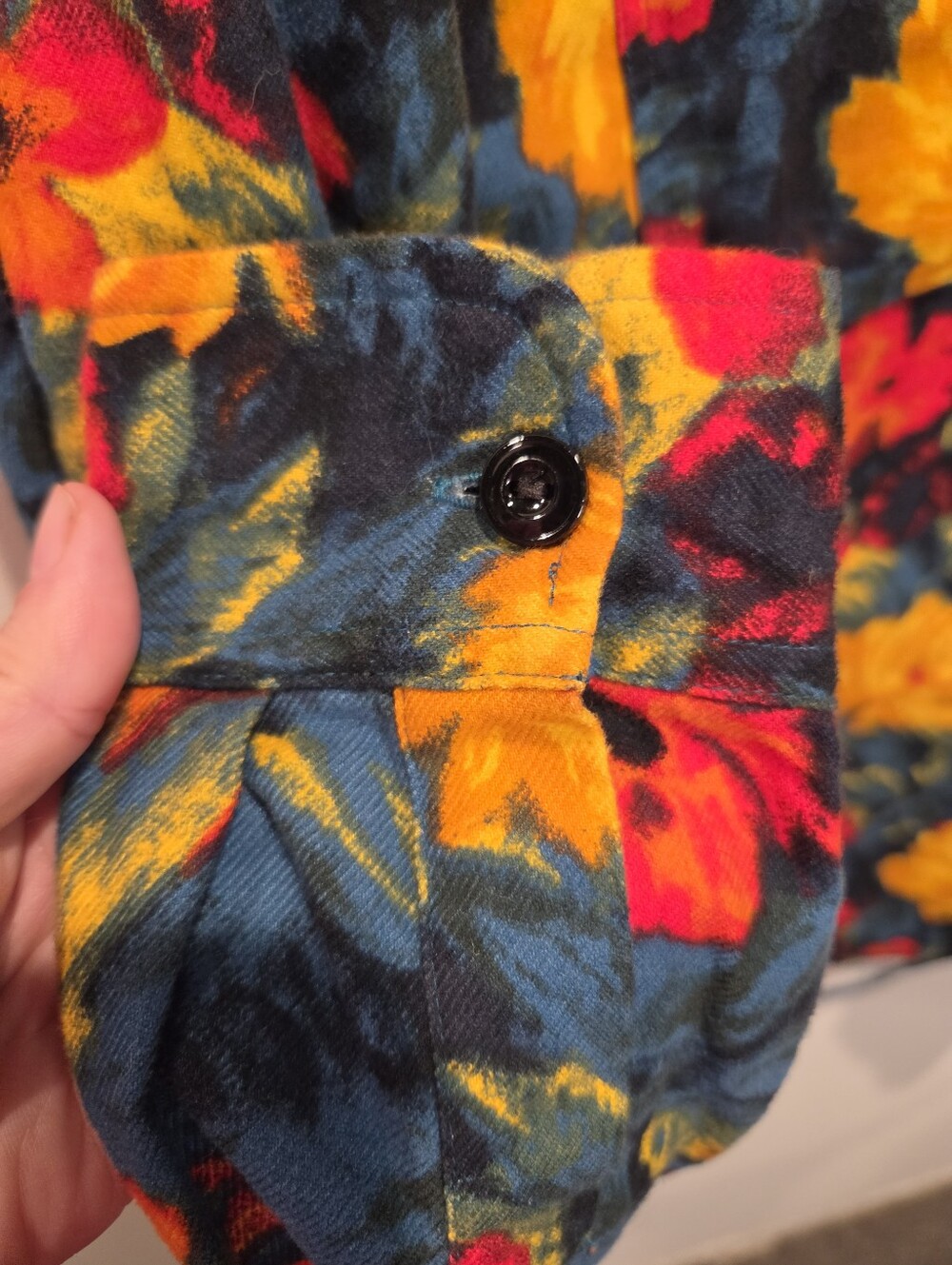 J Crew Mens Size M Colorful Mid Weight Flannel In Floral Print - Picture 2 of 5
